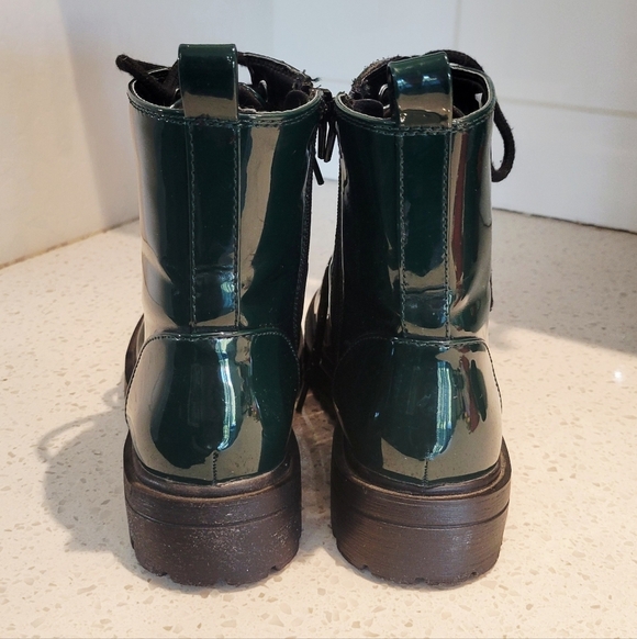 Soda Shiny Emerald Green Lace-Up Combat Boots | Size 5 - Picture 3 of 4